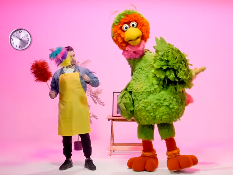 Plaza Sésamo: ¡Abelardo le enseña a bailar al beisbolista